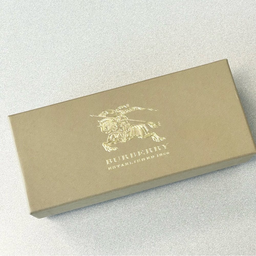 Gift Box Set - Picture 8 of 12